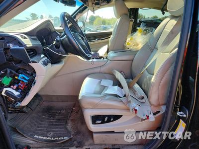 Zdjęcie 7 z 13 samochodu: 2018 CADILLAC ESCALADE ESV LUXURY VIN:1GYS4HKJ0JR303563 - miniatura