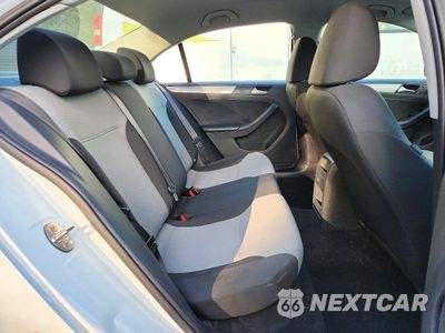 Zdjęcie 10 z 12 samochodu: 2017 VOLKSWAGEN JETTA S VIN:3VW2B7AJ5HM353116 - miniatura