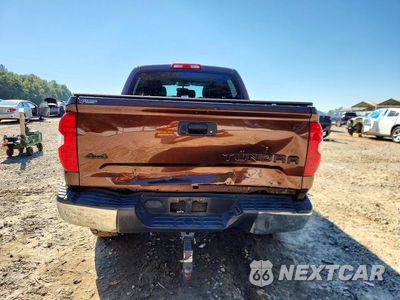 Zdjęcie 6 z 12 samochodu: 2017 TOYOTA TUNDRA SR5 VIN:5TFDW5F10HX655095 - miniatura