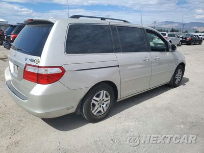 Trzecie zdjęcie samochodu z tyłu: 2006 HONDA ODYSSEY EXL VIN:5FNRL387X6B060413 - miniatura