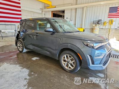 Czwarte zdjęcie samochodu z boku: 2025 KIA SOUL LX VIN:KNDJ23AU3S7248948 - miniatura