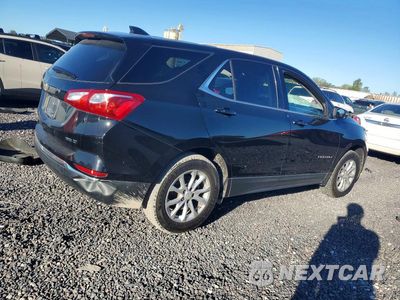 Trzecie zdjęcie samochodu z tyłu: 2018 CHEVROLET EQUINOX LT VIN:2GNAXSEV1J6315700 - miniatura