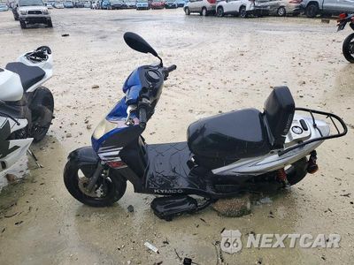 Trzecie zdjęcie samochodu z tyłu: 2015 KYMCO USA INC AGILITY 50 VIN:LC2U6A028FC000212 - miniatura