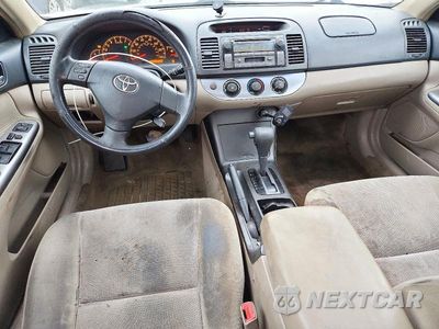 Zdjęcie 8 z 12 samochodu: 2006 TOYOTA CAMRY SE VIN:4T1BE32K76U107537 - miniatura
