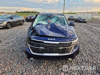 Piąte zdjęcie samochodu w środku: 2025 KIA SELTOS LX VIN:KNDEPCAA3S7725435 - miniatura