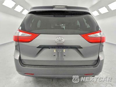 Zdjęcie 6 z 13 samochodu: 2020 TOYOTA SIENNA L 7-PASSENGER VIN:5TDZZ3DC0LS042477 - miniatura