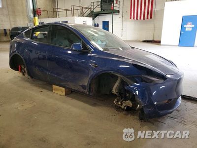 Czwarte zdjęcie samochodu z boku: 2021 TESLA MODEL Y VIN:5YJYGDEF3MF230223 - miniatura