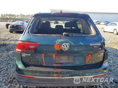 Zdjęcie 6 z 12 samochodu: 2018 VOLKSWAGEN TIGUAN SEL PREMIUM VIN:3VV4B7AX5JM218063 - miniatura
