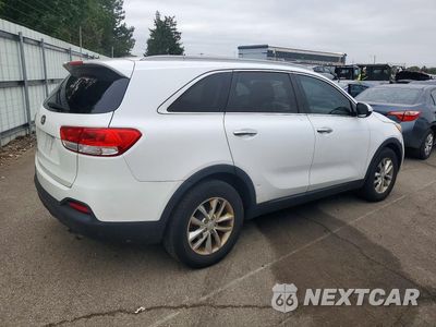 Trzecie zdjęcie samochodu z tyłu: 2016 KIA SORENTO LX V6 VIN:5XYPG4A51GG036439 - miniatura