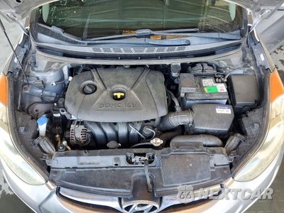 Zdjęcie 11 z 12 samochodu: 2013 HYUNDAI ELANTRA GLS VIN:KMHDH4AE7DU567473 - miniatura