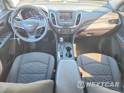 Zdjęcie 8 z 13 samochodu: 2020 CHEVROLET EQUINOX LT VIN:3GNAXKEVXLS629866 - miniatura