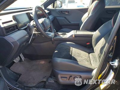 Zdjęcie 7 z 14 samochodu: 2026 TOYOTA RAV4 PLUG-IN HYBRID GR SPORT VIN:JTM7ERAV8TD003742 - miniatura