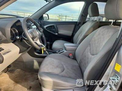 Zdjęcie 7 z 13 samochodu: 2011 TOYOTA RAV4 BASE VIN:2T3ZF4DV3BW065510 - miniatura
