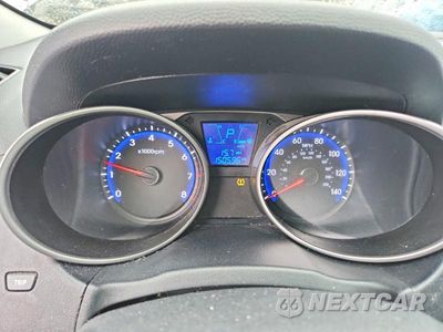 Zdjęcie 9 z 14 samochodu: 2012 HYUNDAI TUCSON GLS VIN:KM8JU3AC1CU364388 - miniatura