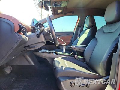 Zdjęcie 7 z 14 samochodu: 2021 VOLKSWAGEN ID.4 PRO S VIN:WVGKMPE25MP039398 - miniatura