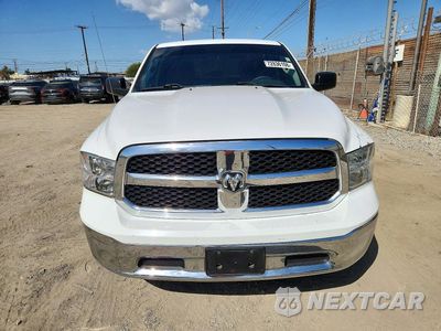 Piąte zdjęcie samochodu w środku: 2022 RAM 1500 CLASSIC SLT VIN:1C6RR6TT7NS208854 - miniatura
