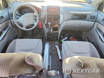Zdjęcie 8 z 13 samochodu: 2007 TOYOTA SIENNA LE 7-PASSENGER VIN:5TDZK23CX7S097055 - miniatura