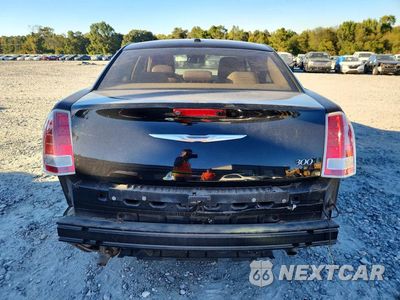 Zdjęcie 6 z 12 samochodu: 2014 CHRYSLER 300 VIN:2C3CCAAG8EH305887 - miniatura