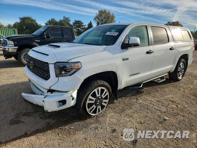 2018 TOYOTA TUNDRA CREWMAX SR5 5TFDW5F19JX722539 - główne zdjęcie licytacji z USA - miniatura