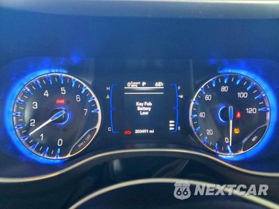 Zdjęcie 9 z 13 samochodu: 2019 CHRYSLER PACIFICA TOURING L VIN:2C4RC1BG4KR686681 - miniatura
