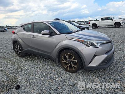 Czwarte zdjęcie samochodu z boku: 2018 TOYOTA C-HR XLE PREMIUM VIN:NMTKHMBX3JR047359 - miniatura