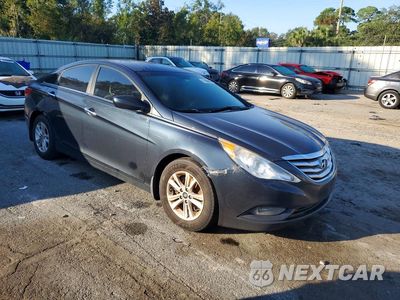 Czwarte zdjęcie samochodu z boku: 2013 HYUNDAI SONATA GLS VIN:5NPEB4AC4DH700709 - miniatura