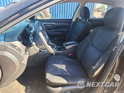 Zdjęcie 7 z 12 samochodu: 2016 NISSAN ALTIMA 2.5 S VIN:1N4AL3AP5GN314478 - miniatura