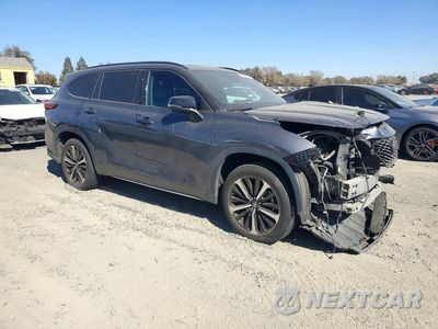 Czwarte zdjęcie samochodu z boku: 2021 TOYOTA HIGHLANDER XSE VIN:5TDJZRBH5MS160931 - miniatura