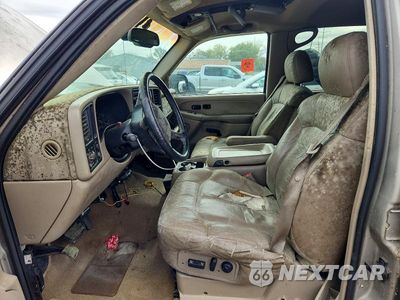 Zdjęcie 7 z 12 samochodu: 2002 CHEVROLET SILVERADO C3500 VIN:1GCJC33112F195348 - miniatura
