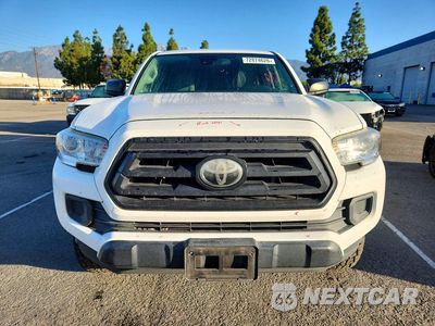 Piąte zdjęcie samochodu w środku: 2020 TOYOTA TACOMA SR VIN:5TFRX5GN5LX172831 - miniatura