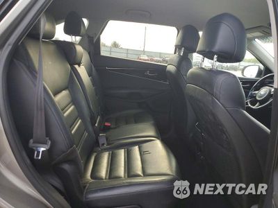 Zdjęcie 11 z 13 samochodu: 2017 KIA SORENTO LX VIN:5XYPG4A37HG275218 - miniatura