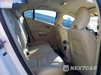 Zdjęcie 10 z 12 samochodu: 2015 VOLVO S60 PREMIER VIN:YV140MFB8F1306281 - miniatura