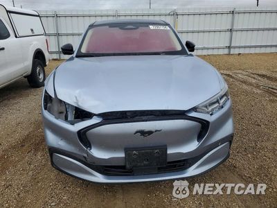 Piąte zdjęcie samochodu w środku: 2022 FORD MUSTANG MACH-E PREMIUM VIN:3FMTK3SU9NMA01530 - miniatura