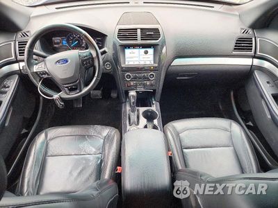 Zdjęcie 8 z 13 samochodu: 2017 FORD EXPLORER XLT VIN:1FM5K8D86HGB25890 - miniatura