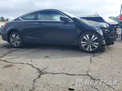 Czwarte zdjęcie samochodu z boku: 2009 HONDA ACCORD VIN:1HGCS12749A014760 - miniatura