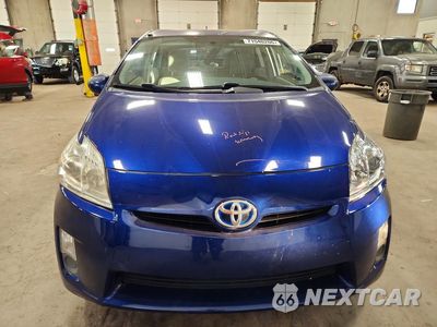 Piąte zdjęcie samochodu w środku: 2011 TOYOTA PRIUS TWO VIN:JTDKN3DU6B0261273 - miniatura