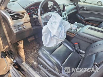 Zdjęcie 8 z 12 samochodu: 2019 CHEVROLET SUBURBAN K1500 LT VIN:1GNSKHKC2KR160153 - miniatura