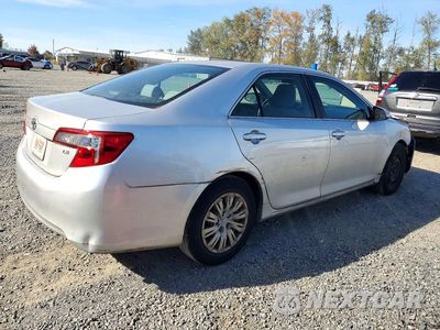 Trzecie zdjęcie samochodu z tyłu: 2014 TOYOTA CAMRY LE VIN:4T4BF1FKXER342899 - miniatura