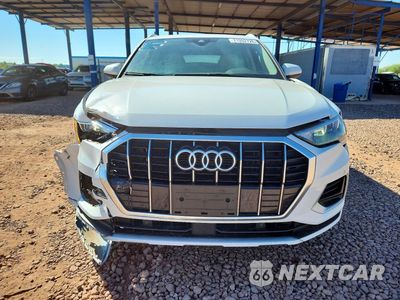 Piąte zdjęcie samochodu w środku: 2020 AUDI Q3 PREMIUM VIN:WA1AECF30L1113268 - miniatura