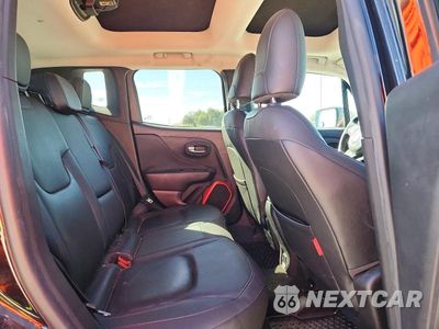 Zdjęcie 10 z 12 samochodu: 2017 JEEP RENEGADE TRAILHAWK VIN:ZACCJBCB2HPG15044 - miniatura