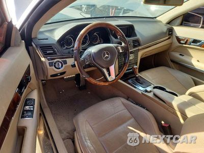 Zdjęcie 8 z 13 samochodu: 2013 MERCEDES-BENZ E 350 VIN:WDDKJ5KB6DF186198 - miniatura