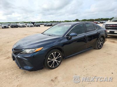 2018 TOYOTA CAMRY SE 4T1B11HKXJU650350 - główne zdjęcie licytacji z USA - miniatura