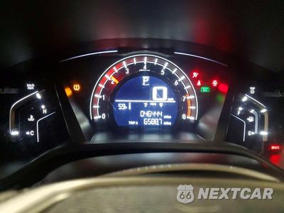 Zdjęcie 9 z 13 samochodu: 2017 HONDA CR-V LX VIN:2HKRW6H35HH219798 - miniatura