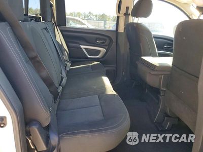 Zdjęcie 10 z 12 samochodu: 2017 NISSAN TITAN S VIN:1N6AA1EK6HN535315 - miniatura
