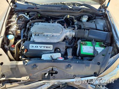 Zdjęcie 11 z 12 samochodu: 2006 HONDA ACCORD EX VIN:1HGCM66516A069937 - miniatura