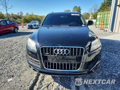 Piąte zdjęcie samochodu w środku: 2015 AUDI Q7 PREMIUM PLUS VIN:WA1LGAFE1FD029780 - miniatura