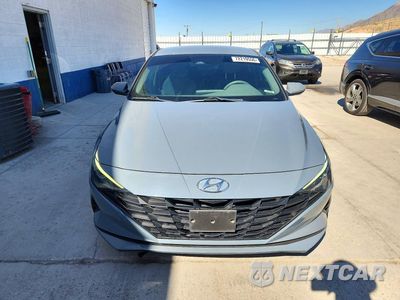 Piąte zdjęcie samochodu w środku: 2021 HYUNDAI ELANTRA SEL VIN:KMHLM4AG8MU177975 - miniatura