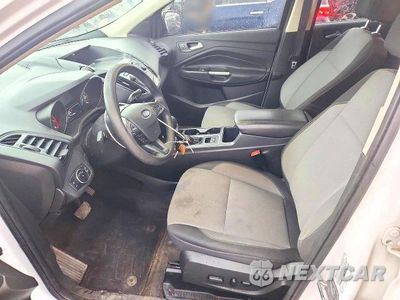 Zdjęcie 7 z 13 samochodu: 2017 FORD ESCAPE SE VIN:1FMCU9GD2HUC22263 - miniatura