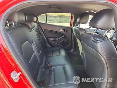 Zdjęcie 10 z 13 samochodu: 2016 MERCEDES-BENZ GLA 250 VIN:WDCTG4EB5GJ208139 - miniatura