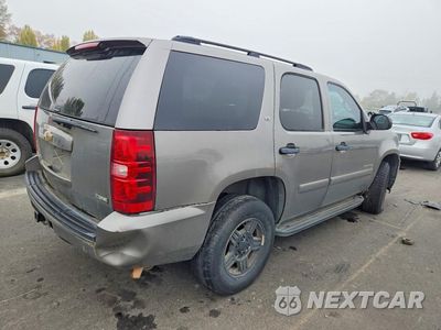Trzecie zdjęcie samochodu z tyłu: 2005 CHEVROLET TAHOE K1500 VIN:1GNFK13048J230417 - miniatura